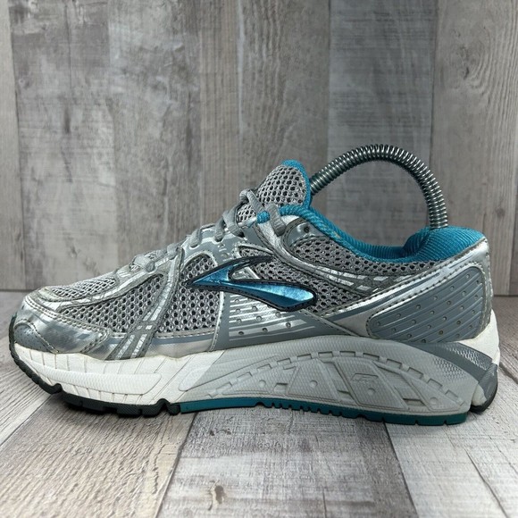 Brooks Addiction 11 Women's Running Shoes Silver Shadow Size 7 2E 1201402E318 - Picture 8 of 15